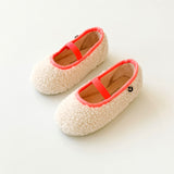 Victoria :: Gimnasia Shearling Mary Jane Beige